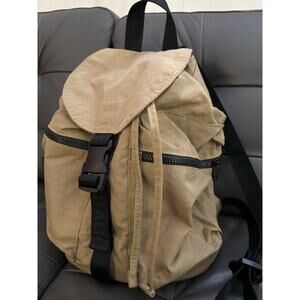 NWOT BAGGU Sport Backpack Zip & Clip Top Shoulder Bag Dark Khaki Black Strap